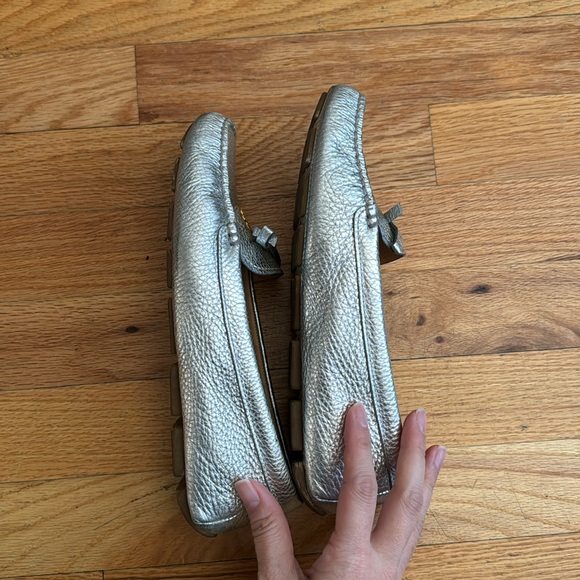 Prada flat - Picture 4 of 5